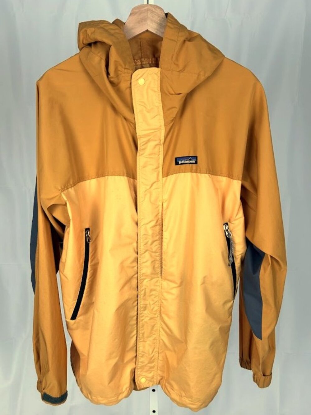 Vintage 2001 Patagonia Essential Jacket Mens L Yellow Mustard Windbreaker Shell